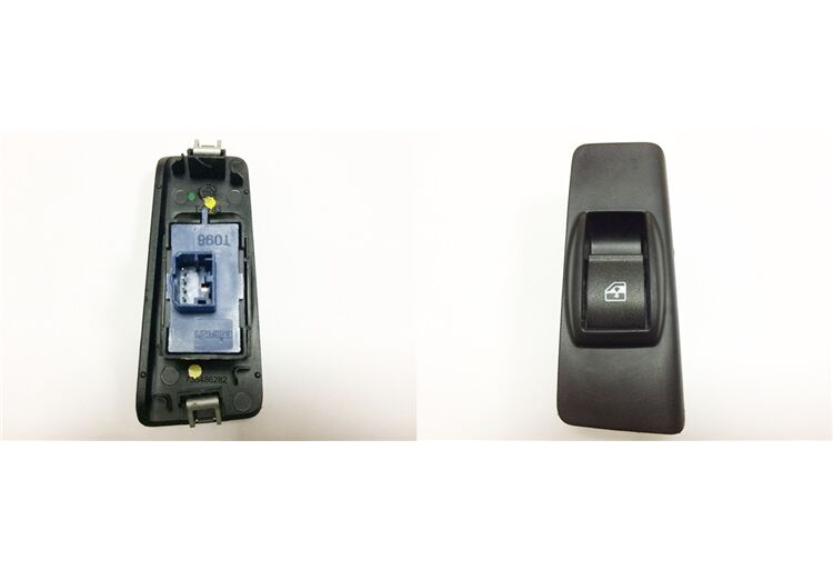 SÜRGÜLÜ KAPI CAM DÜĞMESİ VE ÇERÇEVESİ DOBLO III FİORİNO SOL