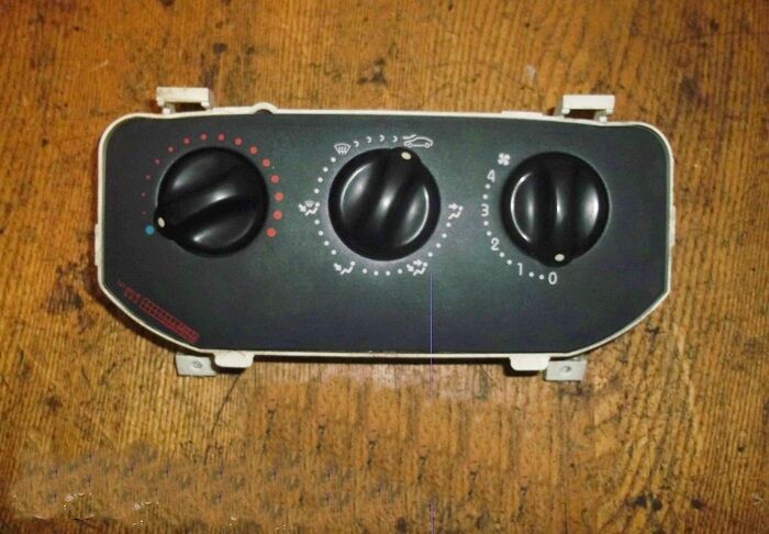 KALORİFER KUMANDA DÜĞMESİ CLİO II