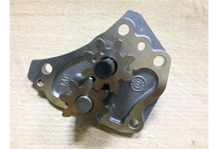 YAĞ POMPASI MEGANE III (KARTERSİZ)