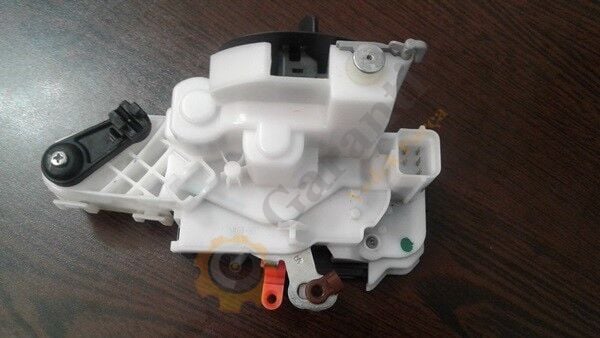 SÜRGÜLÜ KAPI KİLİDİ SOL DOBLO