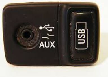 USB VE AUX GİRİŞ GÖVDESİ OPEL COMBO