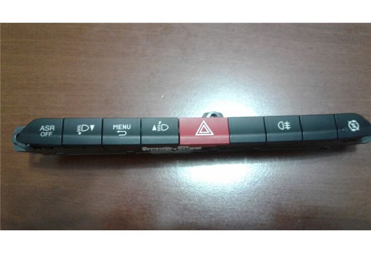 DÖRTLÜ ANAHTAR DÜĞME GRUBU DOBLO YENİ MODEL