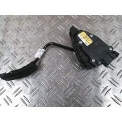 GAZ PEDALI TRAFIC II