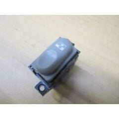 CAM AÇMA DÜĞMESİ ARKA MEGANE SCENİC LAGUNA