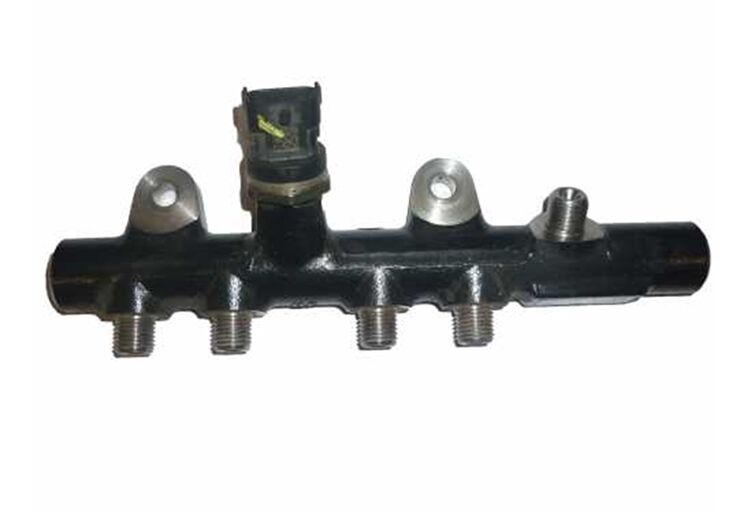 ENJEKTÖR YAKIT RAMPASI (MÜŞÜRLÜ) CLİO IV YENİ SYMBOL 1.5 DCİ