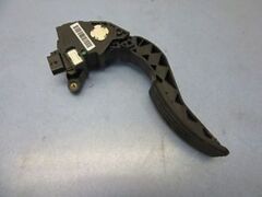 GAZ PEDALI MEGANE III FLUENCE