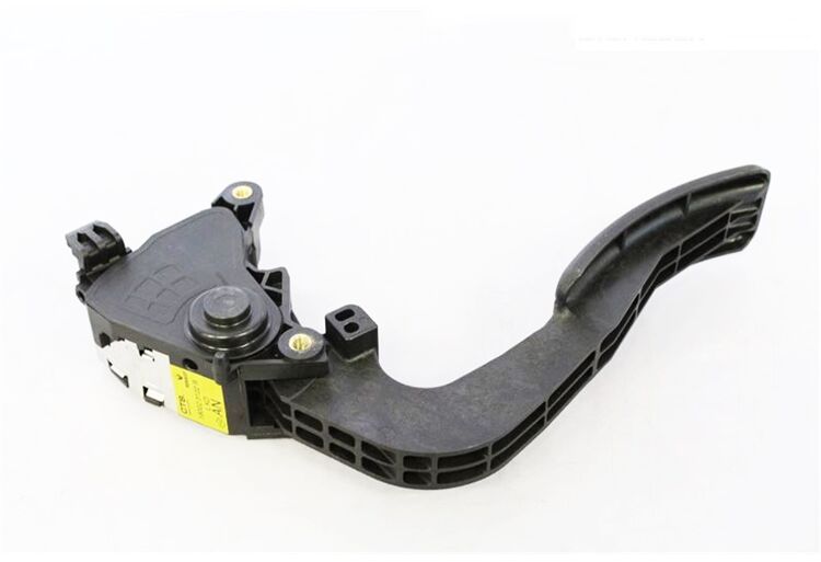 GAZ PEDALI DACIA DOKKER LODGY