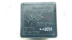 ROLE 4 AYAKLI SİYAH CLİO LAGUNA MEGANE ESPACE