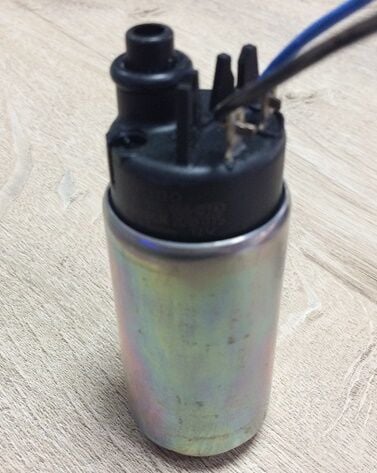 BENZİN POMPASI UNİVERSAL