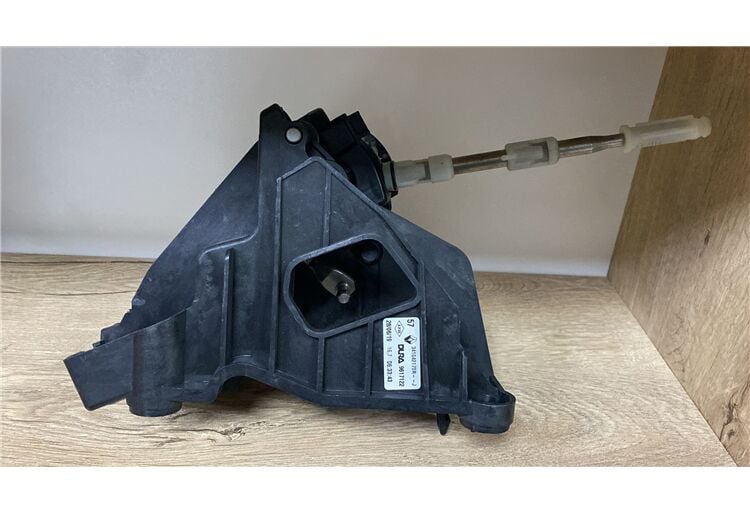 ŞANZUMAN VİTES KABLOSU SCENİC