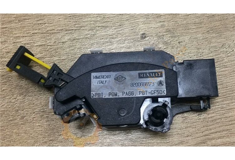 DEBRİYAJ PEDAL KAPTÖRÜ LATITUDE VELSATİS LAGUNA II III ESPACE IV MEGANE II III