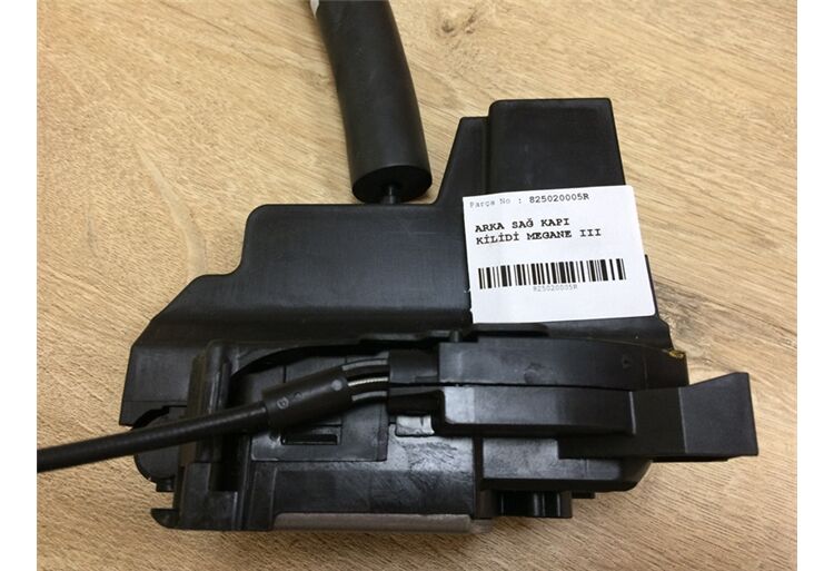KAPI KİLİDİ ARKA SAĞ MEGANE III