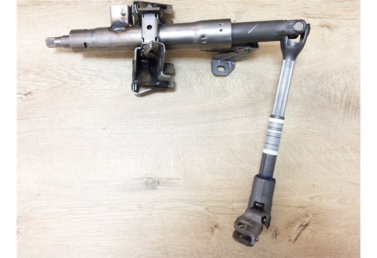 DİREKSİYON KOLONU DACIA DUSTER 2009-2016