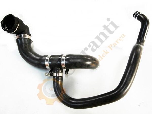 RADYATÖR ALT HORTUMU FİAT 1.3 MULTİJET 75 HP