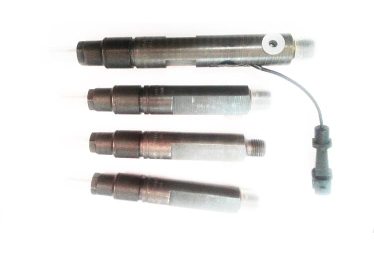 ENJEKTÖR TAKIMI ( 4 ADET ) MEGANE LAGUNA MASTER II ESPACE III 1.9 DCİ F9Q