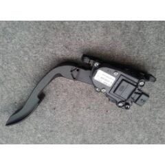 GAZ PEDALI TWİNGO II 1.2 16V 1.5 DCİ