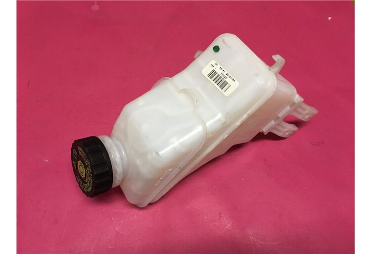 FREN HİDROLİK DEPOSU MÜŞÜRLÜ KAPAKLI LİNEA FİORİNO DOBLO III GRANDE PUNTO