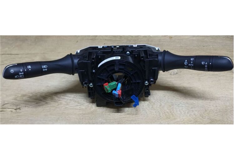 DİREKSİYON ALT KUMANDA SPORTU FAR+SİNYAL+KORNA+SİLECEK KOLU+VOLANT AÇI KAPTÖRÜ