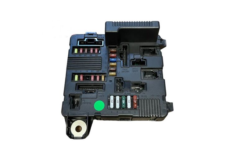 MOTOR İÇİ KONTROL ÜNİTESİ MEGANE II SCENİC II