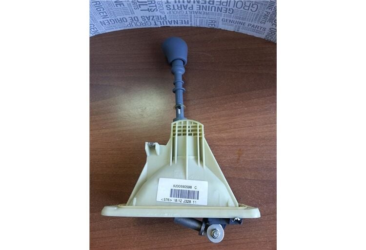 VİTES KOLU CLİO II KANGO II MEGANE I R19