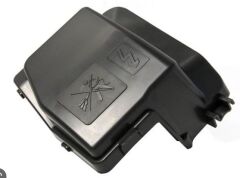 SİGORTA KUTU KAPAĞI ÜST CLIO IV CAPTUR LOGAN SANDERO DUSTER CAPTUR LODGY DOKKER