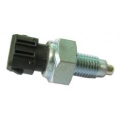 GERİ VİTES MÜŞÜRÜ KARE SOKET VOLKSWAGEN POLO JETTA SCIROCCO CADDY TRANSPORTER