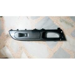 CAM AÇMA KAPAMA ANAHTARI KASALI ÖN SAĞ CLİO IV SYMBOL DACIA DOKKER YENİ SANDERO